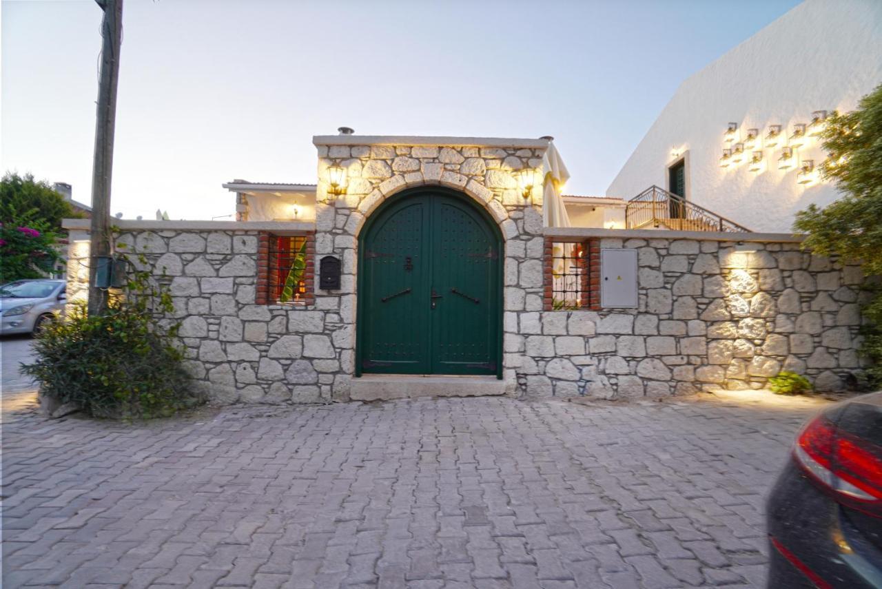 Pom Alacati Boutique Otel Чесме Екстериор снимка