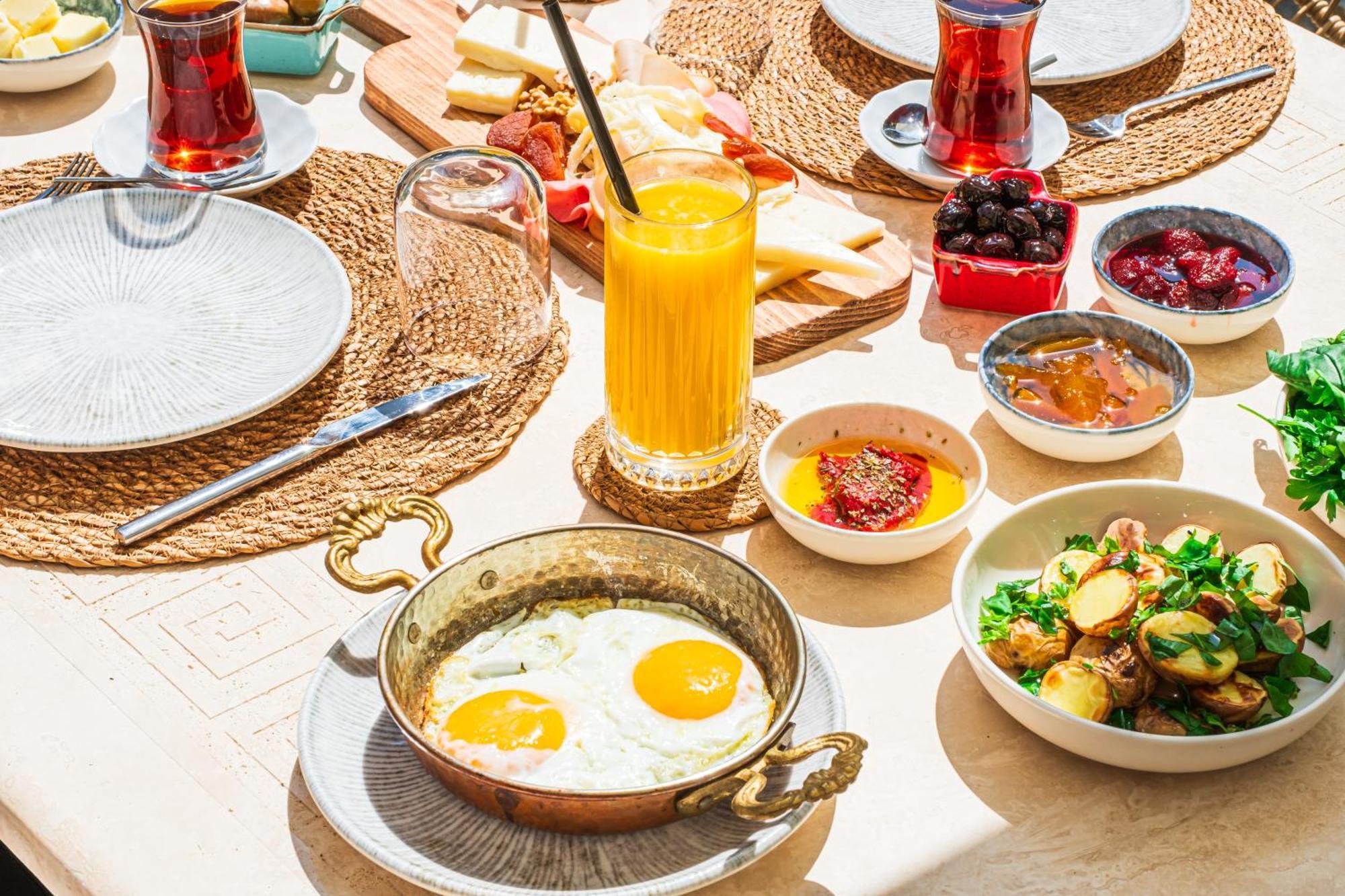 Pom Alacati Boutique Otel Чесме Екстериор снимка